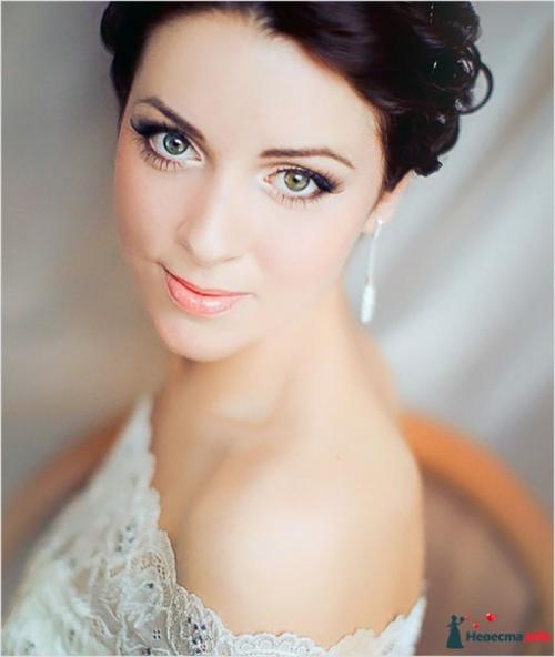 Свадебный макияж.  Итак, вы выбрали платье, теперь пришло время подумать о собственной красоте. 07