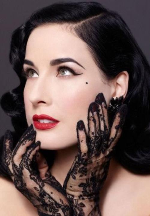 Краная помада!  Выбираем правильный оттенок и мы решаем с чем ее Носить. 05