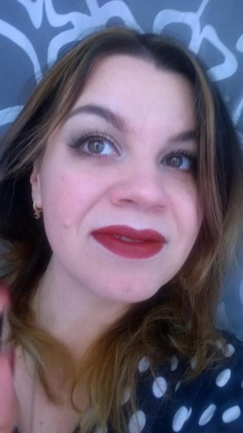 Краная помада!  Выбираем правильный оттенок и мы решаем с чем ее Носить. 02