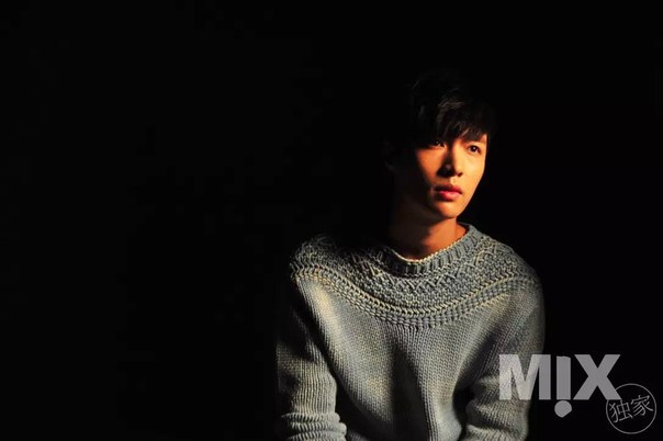 [Trans - 150529]. Подарочек для тех, кто еще не спит: Статья о Чжан Исине от MIX. 01