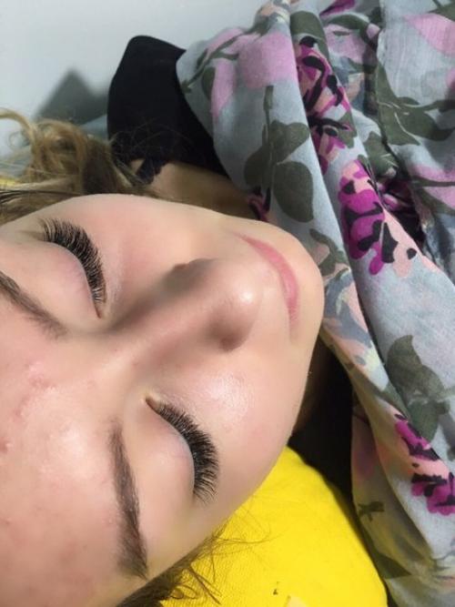 Идеальные реснички от нашей умнички Мадины? 01