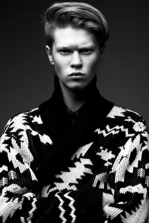 Луки для тестов, в основном состоят из базового гардероба. 04