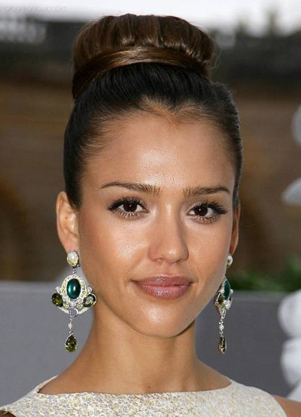 Джесика Альба. Советы Красоты И Сексуальности. 01 Джесика Альба. Советы Красоты И Сексуальности. 01