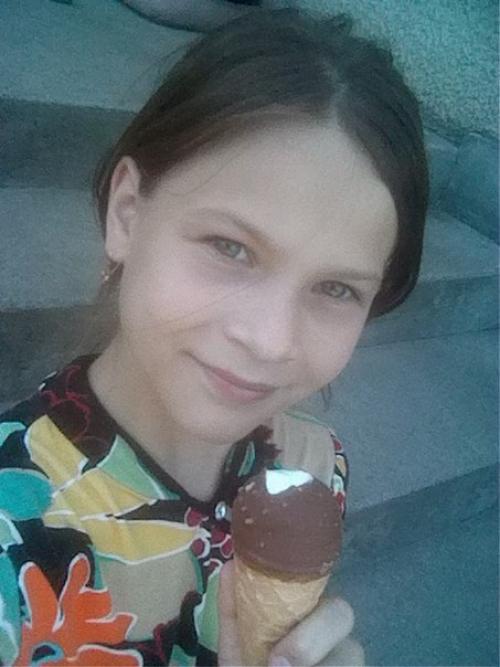 ? 12. Июня - сделай своё фото без макияжа. 02