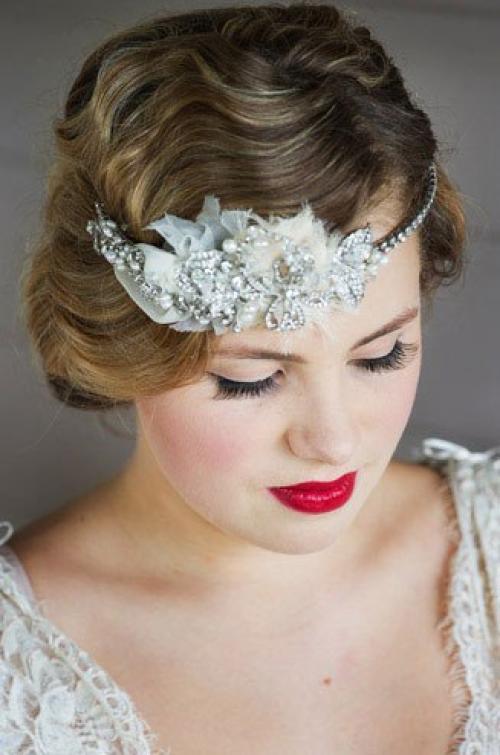 Мы продолжаем говорить о главных тенденциях в свадебном макияже, а в прошлый раз мы рассказывали о макияже в стиле Nude. 04