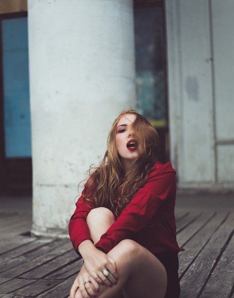 1. Москва. 2. Модель. 01