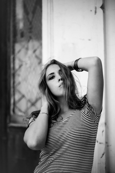 1. Москва. 2. Модель. 05