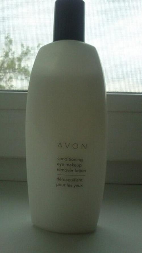 1. отдам тональник темного оттенка, упаковка почти полная. 02