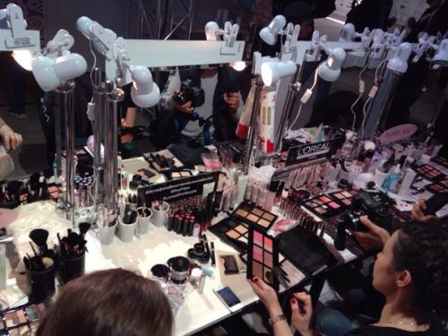 Внимание девушки!  Осталось 3 места на семинар. 01