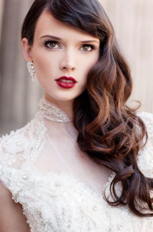 Мы продолжаем говорить о главных тенденциях в свадебном макияже, а в прошлый раз мы рассказывали о макияже в стиле Nude. 03