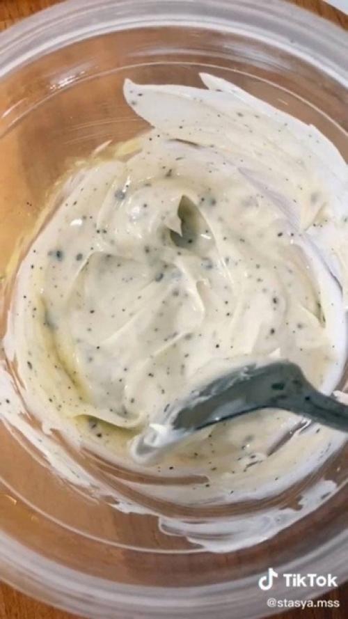 Дoмaшний peцeпт aнтицeллюлитнoгo cкpaбa для тeлa! 07