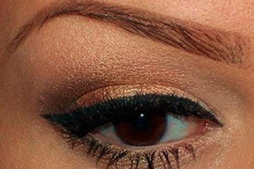 Visage макияж. Как правильно красить глаза - макияж по цвету глаз? 01