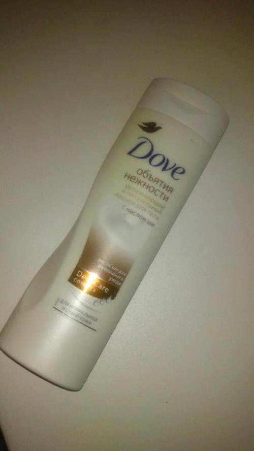 1. отдам тональник темного оттенка, упаковка почти полная. 01