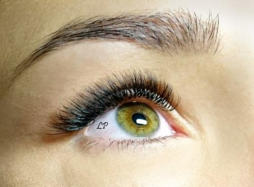 Что необходимо знать клиенту, чтобы сохранить эффект от процедуры наращивания ресниц на долгий срок? 02 Что необходимо знать клиенту, чтобы сохранить эффект от процедуры наращивания ресниц на долгий срок? 02