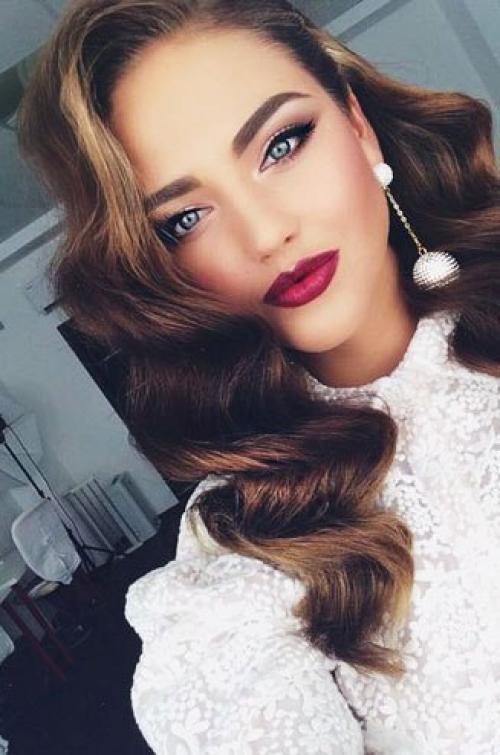 Мы продолжаем говорить о главных тенденциях в свадебном макияже, а в прошлый раз мы рассказывали о макияже в стиле Nude. 02