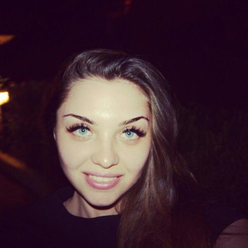 Стоимость услуг:  - Полное поресничное наращивание (делаю густо) - 900 рублей;. 07