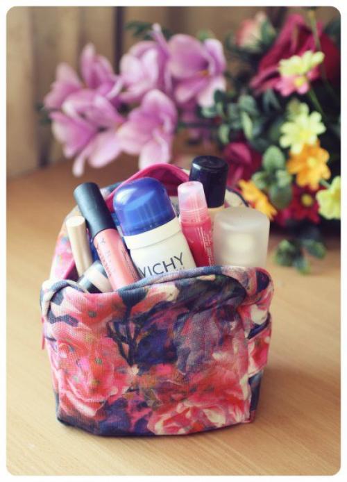 Топ - 10 самых необходимых средств летней косметички. 01