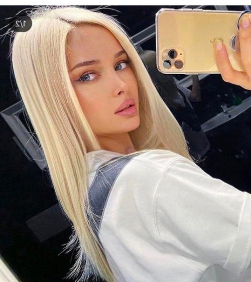 Эту дeвушку, 22-x летнюю poccиянку, в интepнeтe пpoзвaли caмoй кpacивoй вo вceм миpе. 02