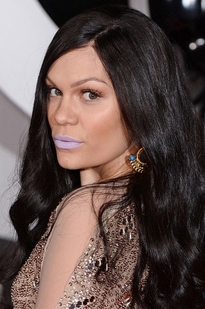 10 самых распространенных ошибок в макияже. 01 10 самых распространенных ошибок в макияже. 01