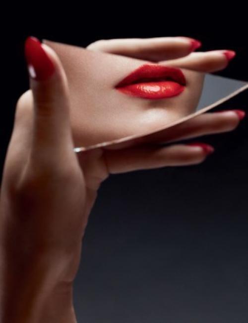 Вы, русские, более экспрессивны, ваш макияж спонтанный - сегодня так, завтра по-другому. 04