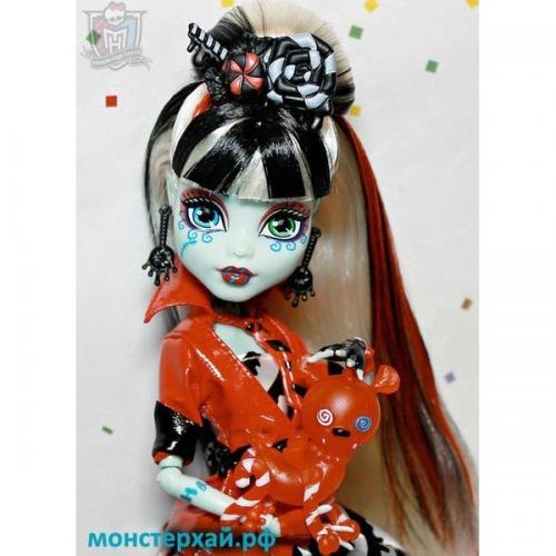 Всем привет, сегодня покажу вам Френки из коллекции сладкие крики, поехали! 02 Всем привет, сегодня покажу вам Френки из коллекции сладкие крики, поехали! 02