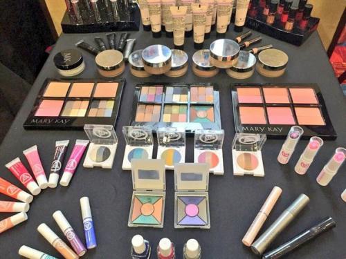 Скидки!  Приведи подругу и получи 50% скидку! 01