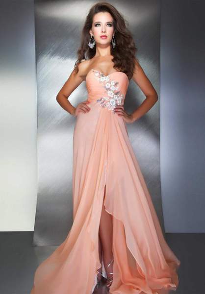 Рейтинг. 100%. В последнее время персиковое платье достаточно трудно увидеть в женском гардеробе. 03 Рейтинг. 100%. В последнее время персиковое платье достаточно трудно увидеть в женском гардеробе. 03