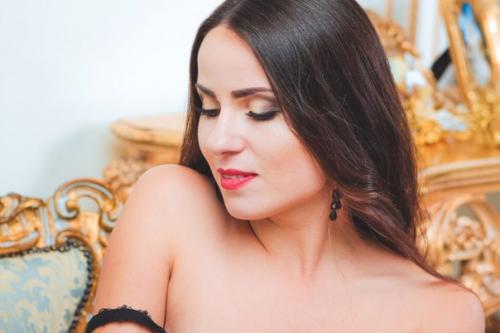 Ищу двух моделей? 02