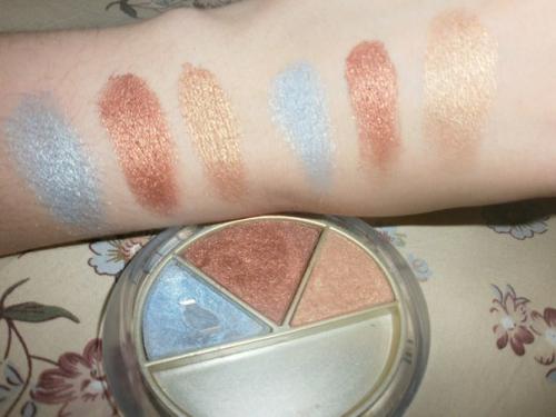 Освобождаю косметичку, так как нужны денюшки) отправлю новой почтой или укрпочтой по желанию. 08 Освобождаю косметичку, так как нужны денюшки) отправлю новой почтой или укрпочтой по желанию. 08