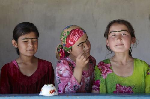 Усьма. Лучшим и безупречным средством женщин Востока по праву считают усьму. 02