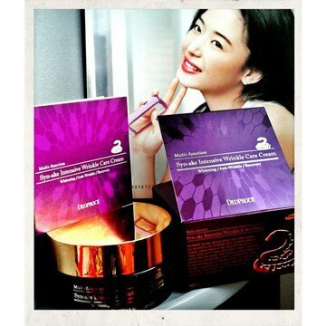 Полноценная системе ухода за нашей нежной кожей, активное поддержание молодости. 03