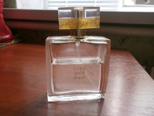 Освобождаю косметичку, так как нужны денюшки) отправлю новой почтой или укрпочтой по желанию. 03 Освобождаю косметичку, так как нужны денюшки) отправлю новой почтой или укрпочтой по желанию. 03