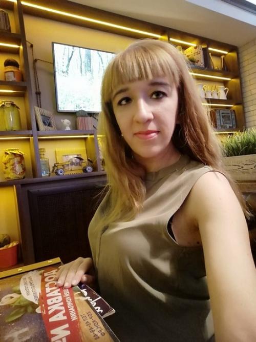 Дайте совет какой лучше цвет? 03