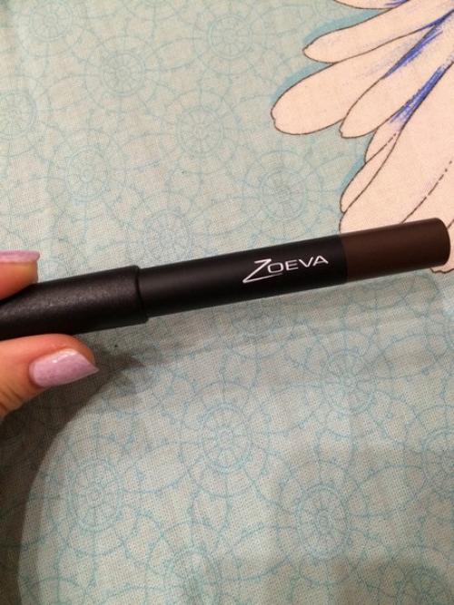 Отдам профессиональные инструменты для макияжа, немецкого бренда - Zoeva, и два крема, немецкой марки - Balea. 03