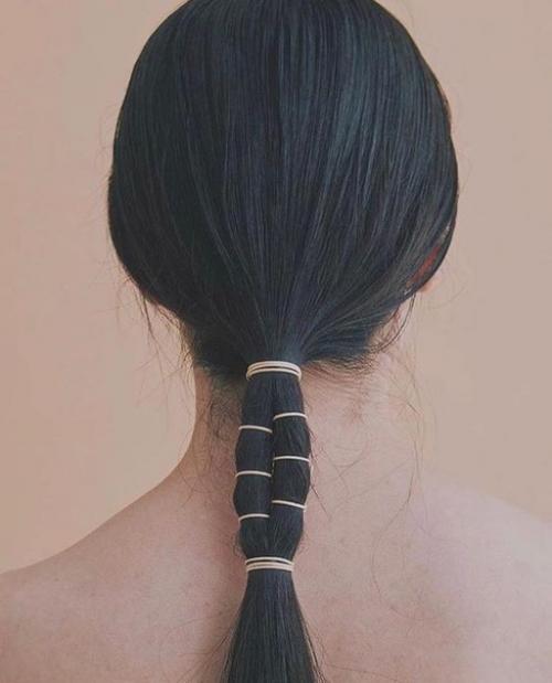 10 способов носить низкий хвост. 07