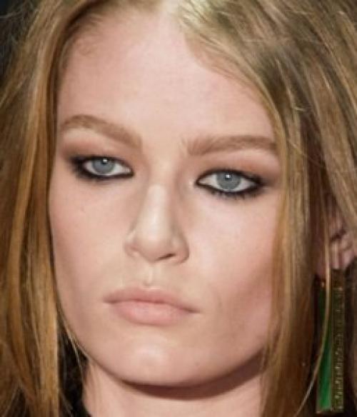 Ох не спится, пишу пост о трендах в макияже осень 2015. 05