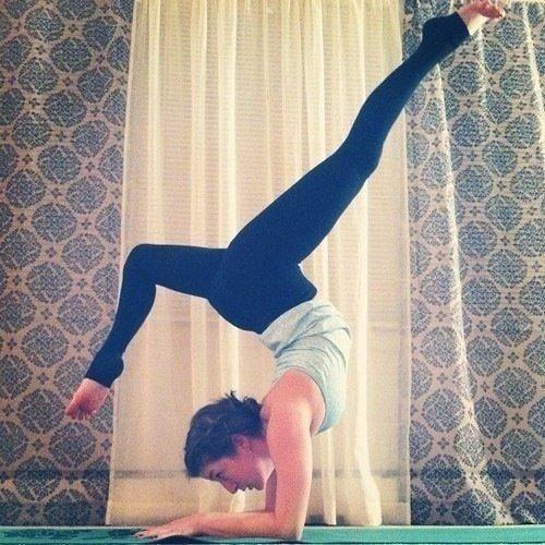 Как научиться ходить на руках? 05 Как научиться ходить на руках? 05