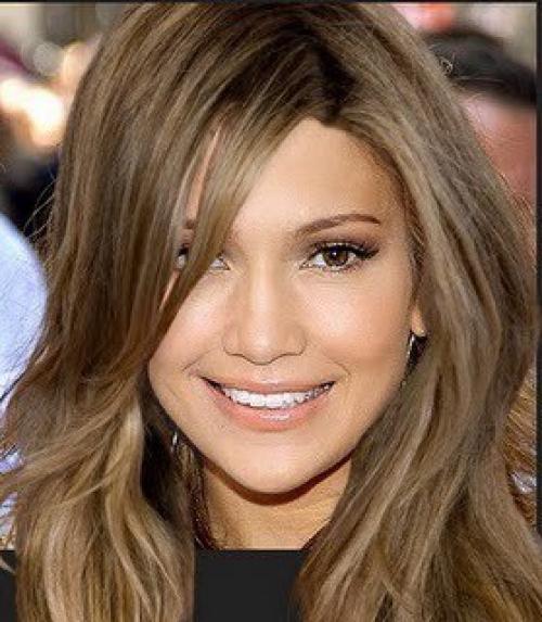 Цветотип лето. При цветовом типе лето цвет волос или светлый, или темный (но не черный) с холодным пепельным оттенком. 07