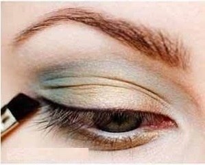 Дневной макияж глаз (уроки яркого макияжа). 07