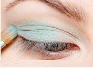 Дневной макияж глаз (уроки яркого макияжа). 01