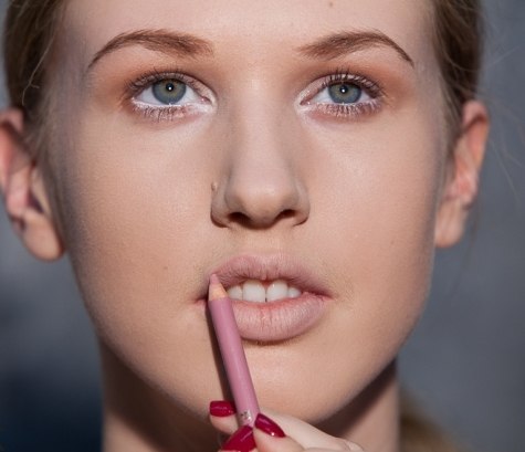 Техника Nude макияжа пошагово. 08