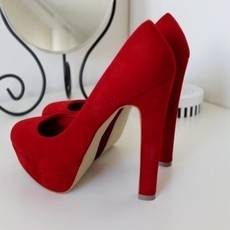 Красная розовая помада снова в моде! 07