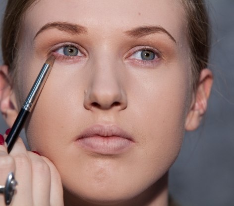 Техника Nude макияжа пошагово. 07