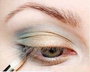 Дневной макияж глаз (уроки яркого макияжа). 06