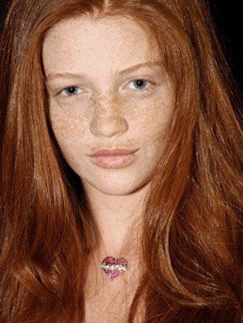 Цветотип осень. При цветовом типе осень цвет волос: рыжие или каштановые с медовым отливом. 05