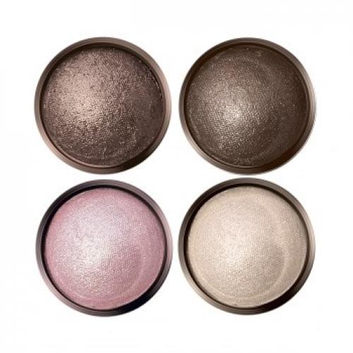 Запеченные тени для век "Ослепительный Взгляд" придадут вашему макияжу особый шик, а образу - неповторимую привлекательность.