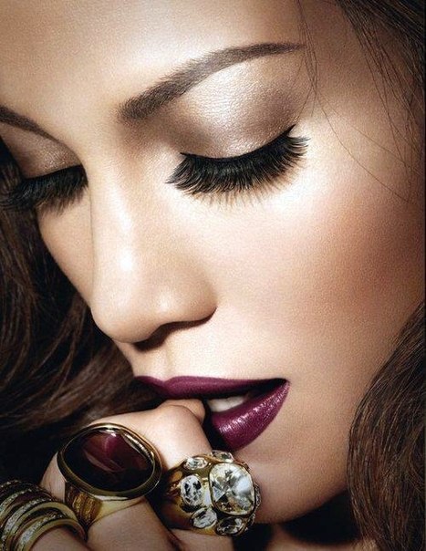 Девочки!  Большая сенсация! 02