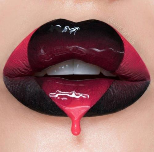 Наверное, сестрёнка - это единственный человек во вселенной, который позволит мне сотворить с собой такоооэ? 02