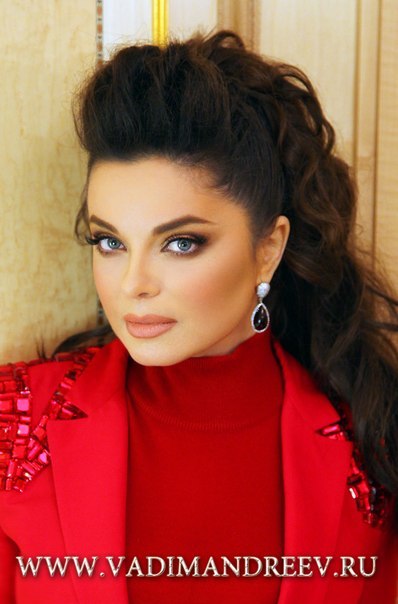 Друзья мои, такое пропустить нельзя. 01