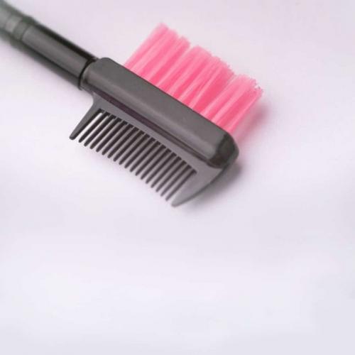 Техника коррекции. Прежде чем приступить к коррекции бровей, вам стоит их обезболить. 06 Техника коррекции. Прежде чем приступить к коррекции бровей, вам стоит их обезболить. 06